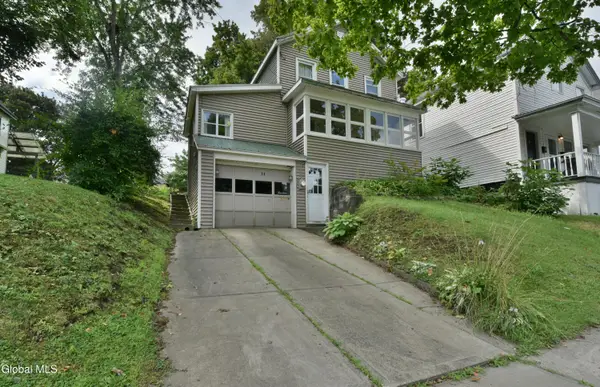 14 E Clinton Street, Johnstown, NY 12095