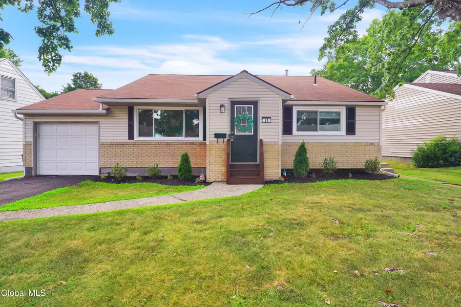 34 Perry Avenue, Colonie, NY 12110 - #2