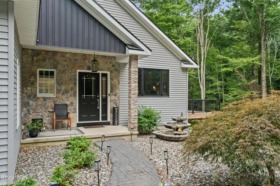 652 Bruno Road, Clifton Park, NY 12065 - #2