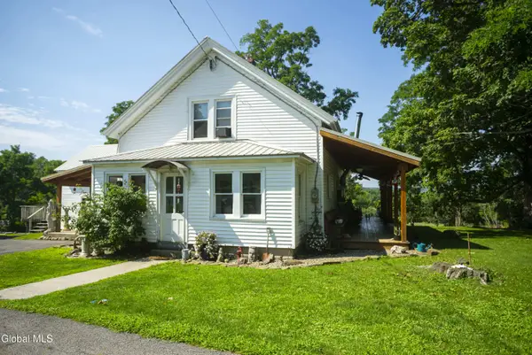 464 Sulphur Springs Road, Florida, NY 12137