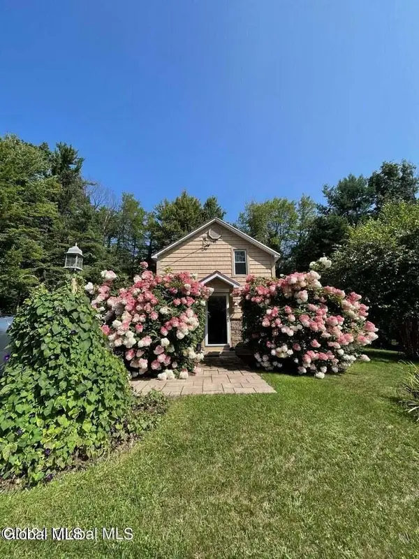 371 Flat Rock Road, Lake George, NY 12845