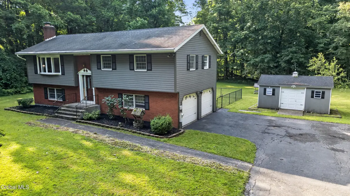 295 Font Grove Road, Slingerlands, NY 12159 - #1