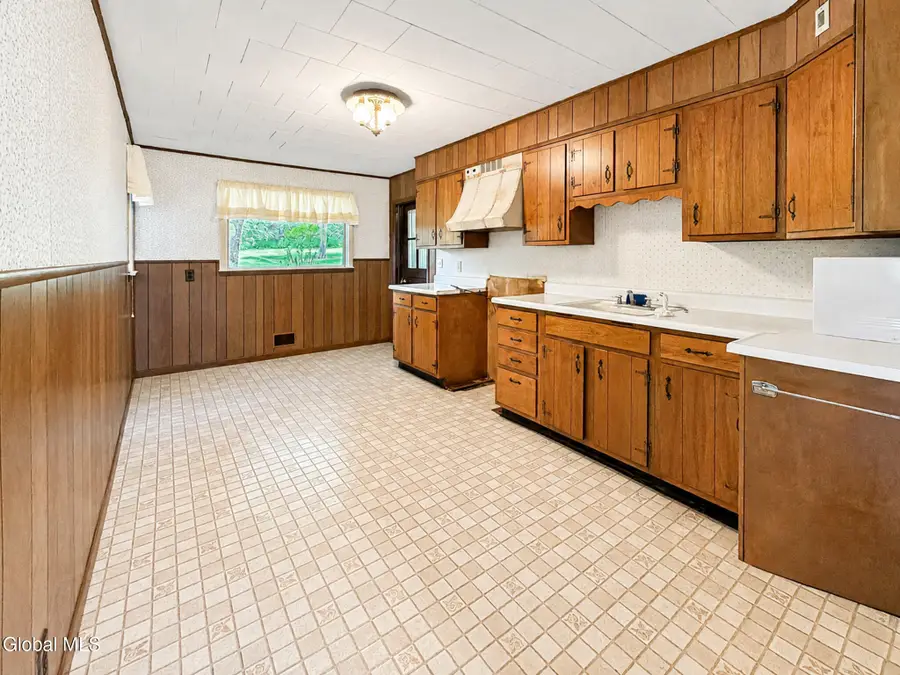 5658 New York 81, Greenville, NY 12083 - #2