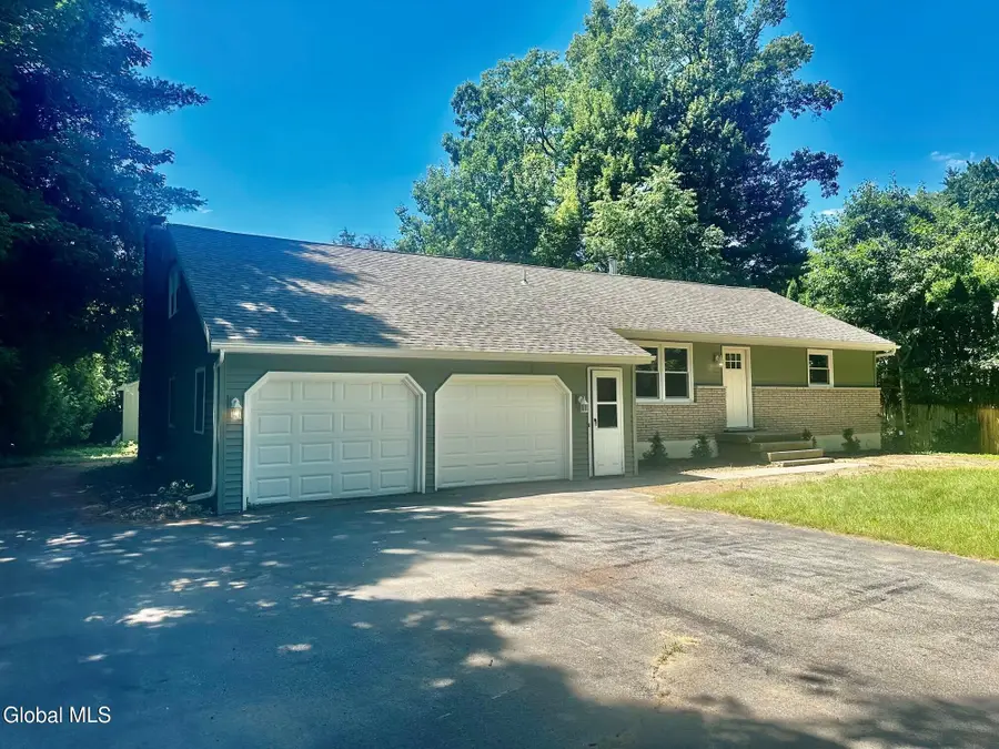 15 Hopeful Lane, Wilton, NY 12831 - #2