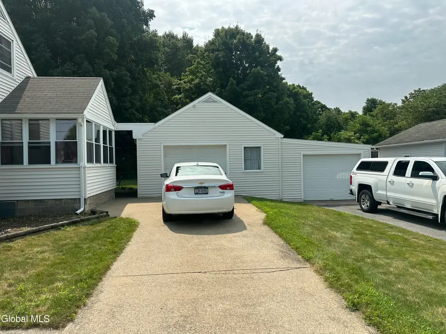 4 Kelly Avenue, Hudson Falls, NY 12839 - #3