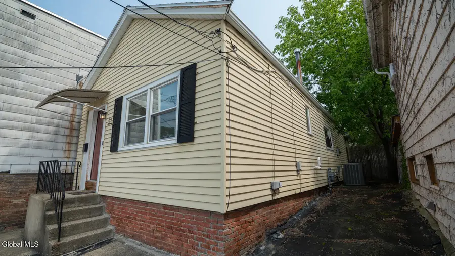 47 13th Street, Troy, NY 12180 - #3