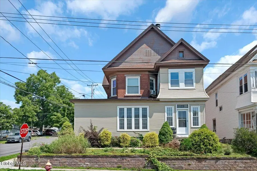 29 Mcclellan Avenue, Amsterdam, NY 12010 - #3