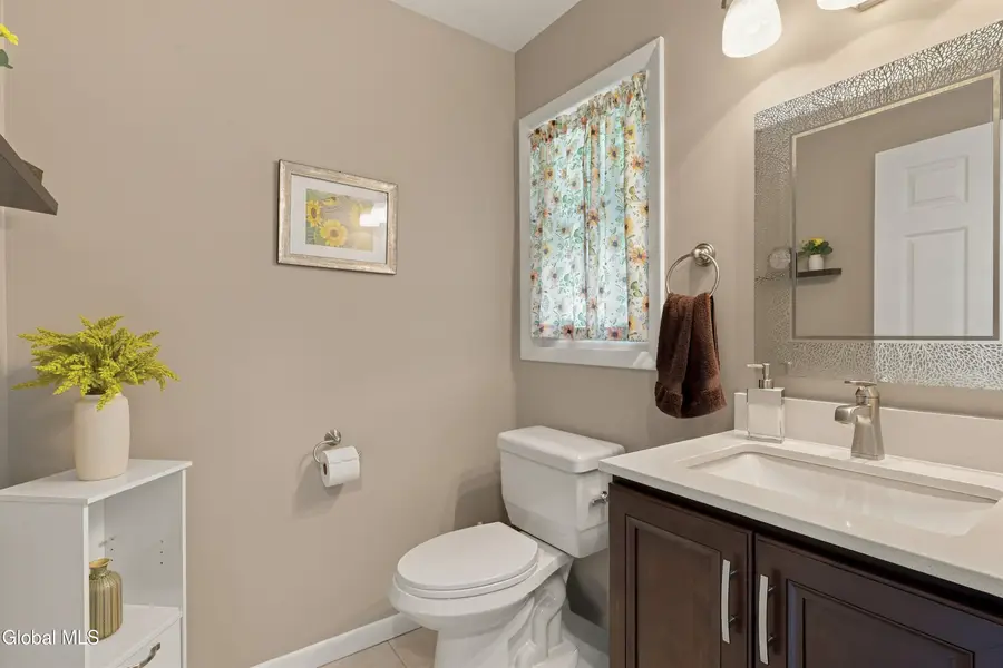 49 Brenden Court, Clifton Park, NY 12065 - #3
