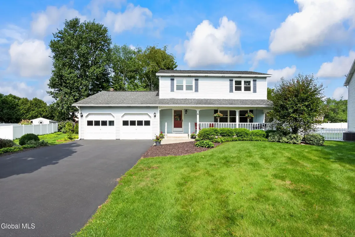 6 Durham Court, Colonie, NY 12309 - #1