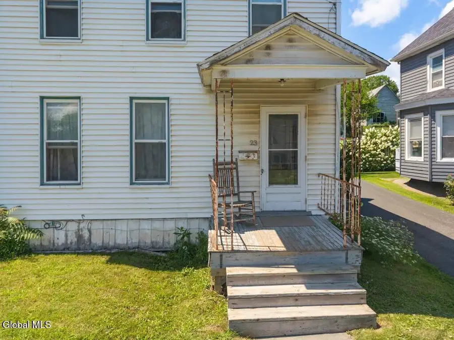 23 Western Avenue, Ravena, NY 12143 - #2