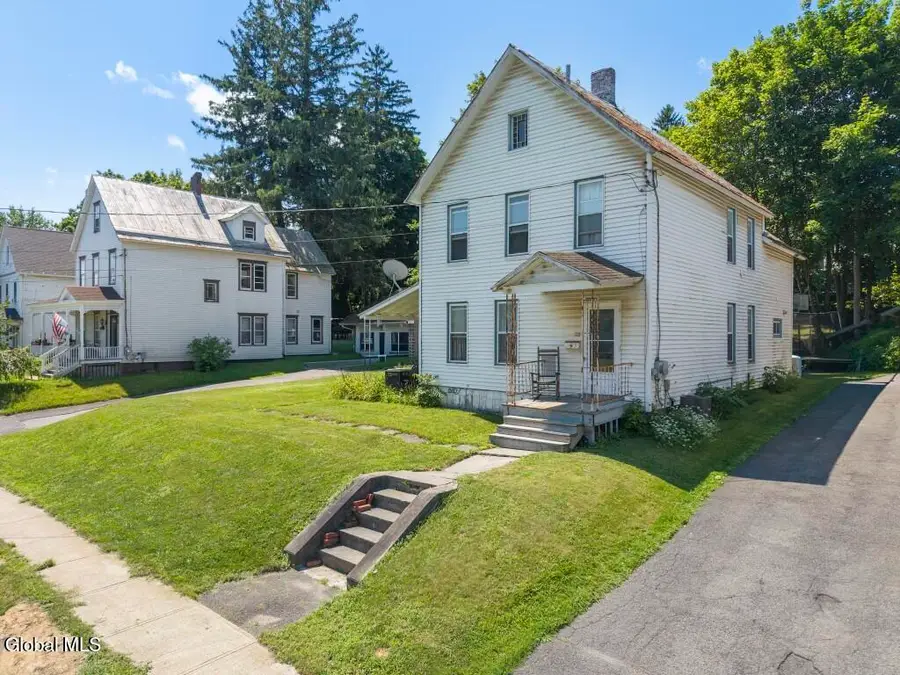 23 Western Avenue, Ravena, NY 12143 - #3