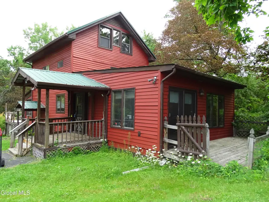 15 Cottage Street, Averill Park, NY 12018 - #3