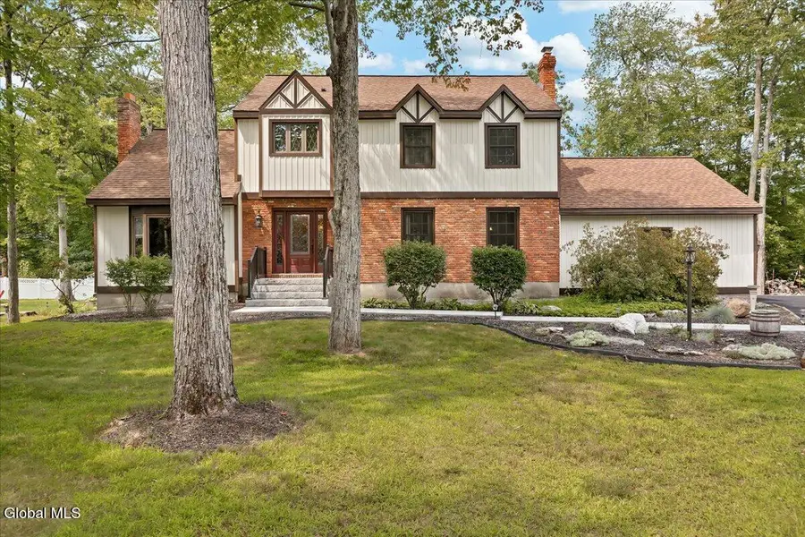 17 Bittersweet Lane, Clifton Park, NY 12065 - #2