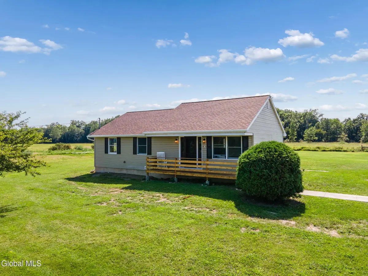 106 Fitzpatrick Drive, Fort Edward, NY 12828 - #1
