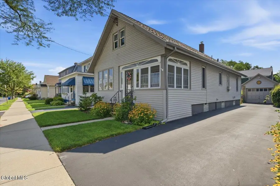 51 Edgecomb Street, Albany, NY 12209 - #2