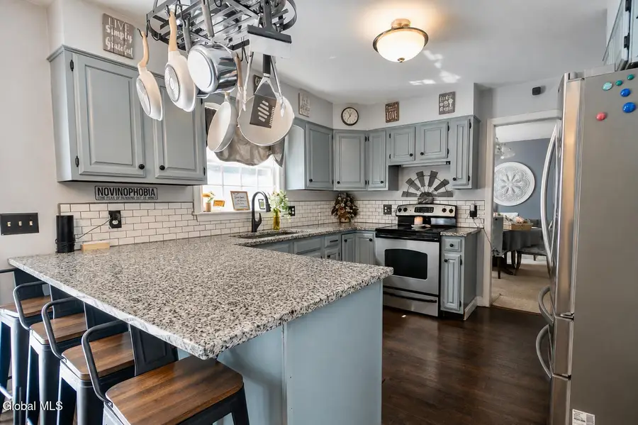 10 Willow Road, Queensbury, NY 12804 - #3