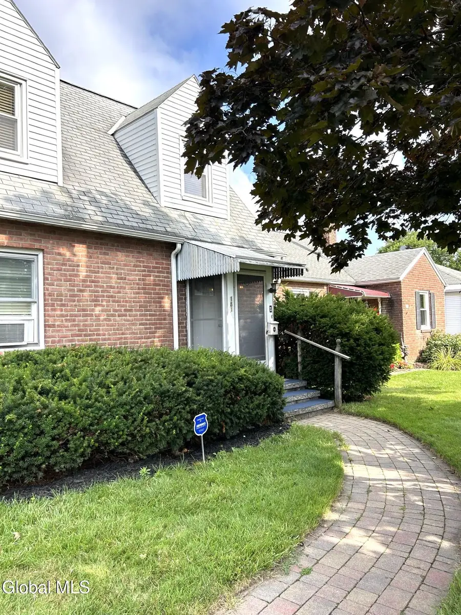 181 Hollywood Avenue, Albany, NY 12209 - #2