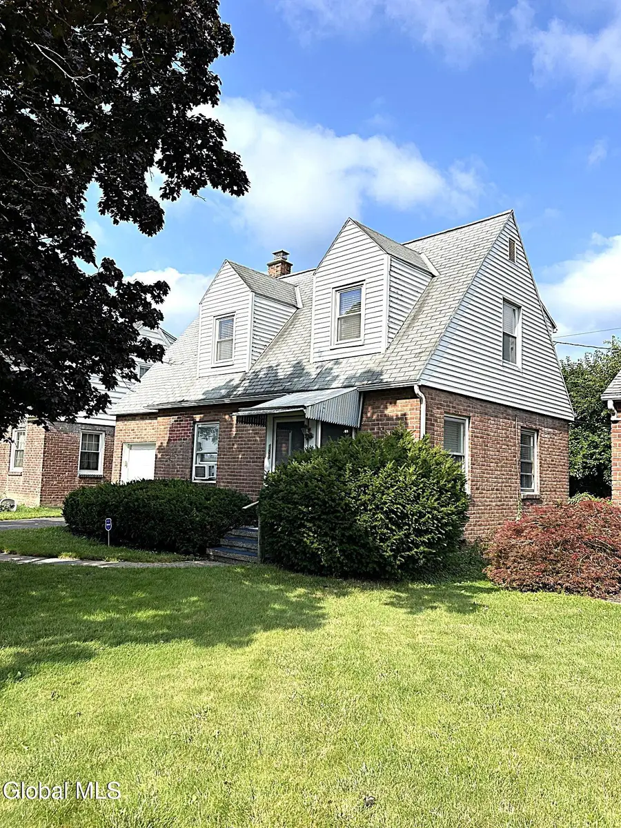 181 Hollywood Avenue, Albany, NY 12209 - #3