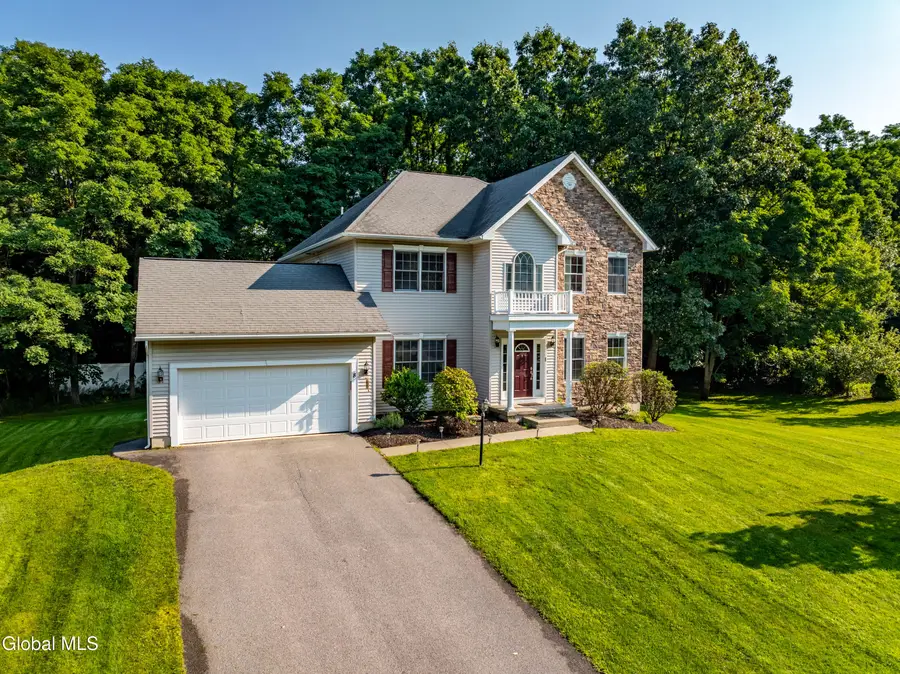 8 Ryan Court, Clifton Park, NY 12065 - #3