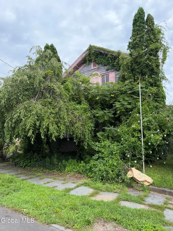 43 Spring Street, Kingston, NY 12401