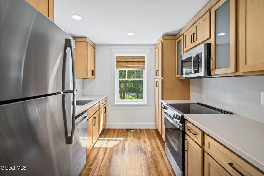 24 Kaydeross Avenue W, Saratoga Springs, NY 12866 - #3
