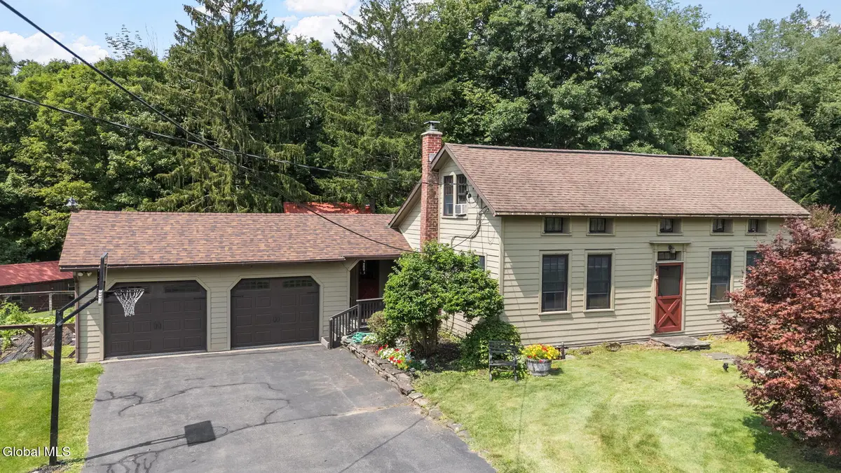 33 County Road 401, Westerlo, NY 12083 - #1