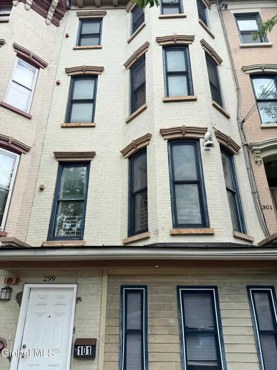 301 Clinton Avenue, Albany, NY 12210 - #2