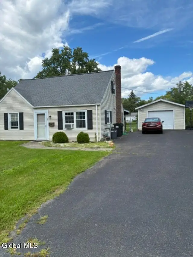 3 Charles Road, Colonie, NY 12110 - #2