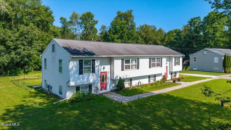 1119-1121 Raymond Road, Malta, NY 12020 - #2