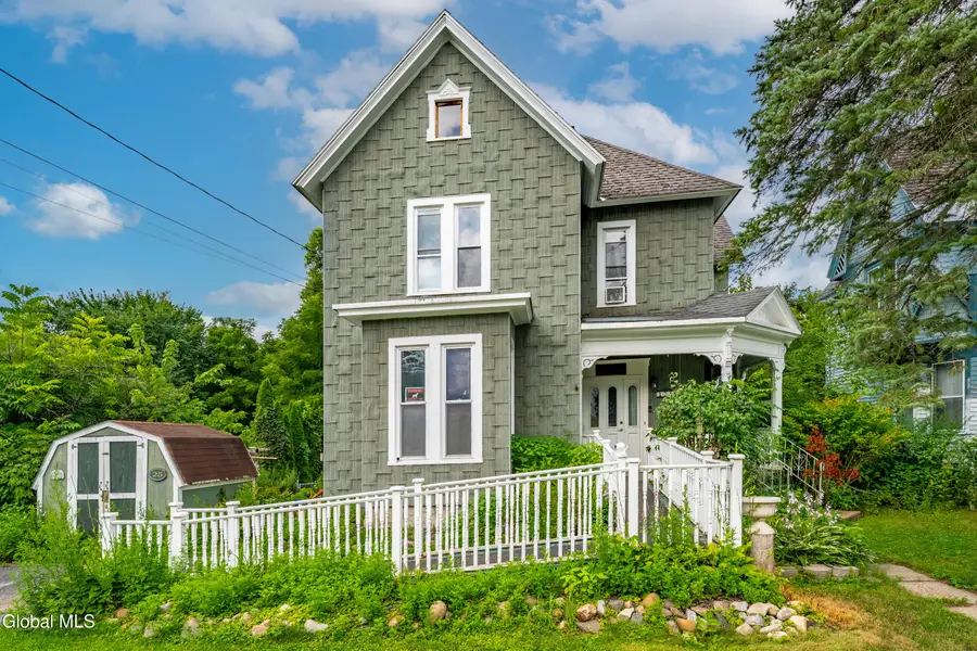 25 Chestnut Street, Johnstown, NY 12095 - #2