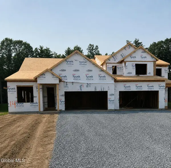 14 Wistmans Way, Wilton, NY 12866