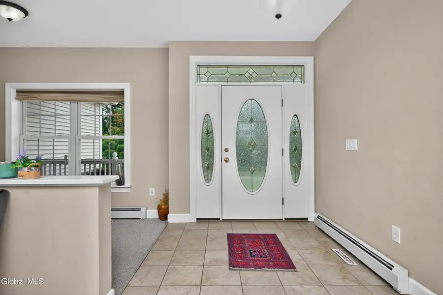 39 Schwaber Drive, Niskayuna, NY 12309 - #2