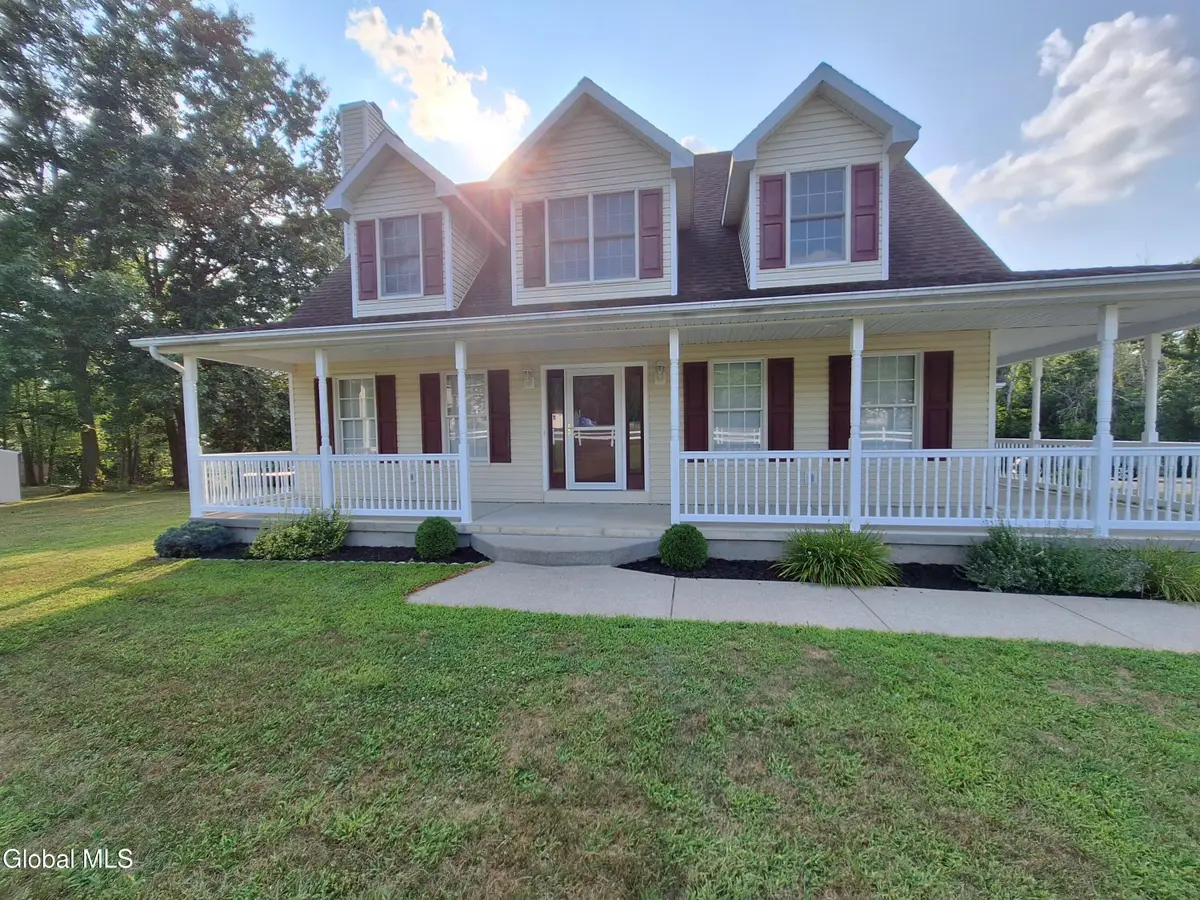 154 Meehan Road, Mechanicville, NY 12118 - #1