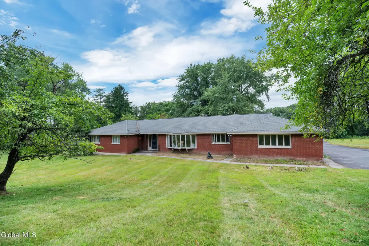 10 Gurley Avenue, Troy, NY 12182 - #1