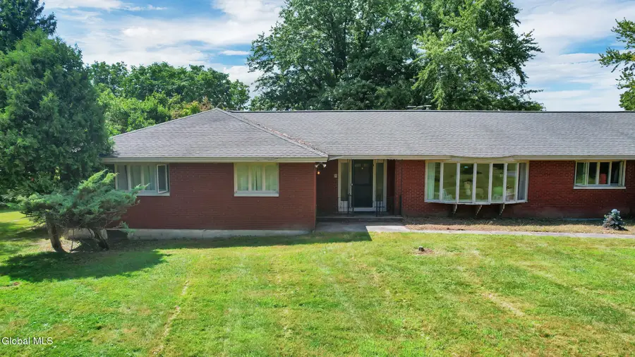 10 Gurley Avenue, Troy, NY 12182 - #3