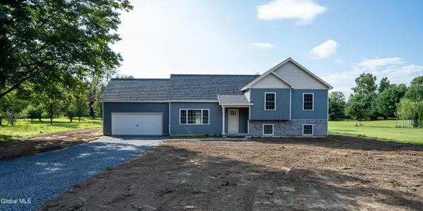 25 County Route 70, Greenwich, NY 12834