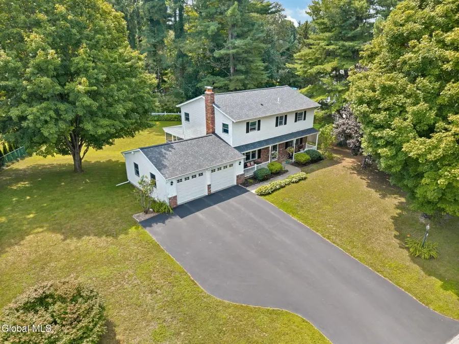 85 Apple Tree Lane, Clifton Park, NY 12065 - #3