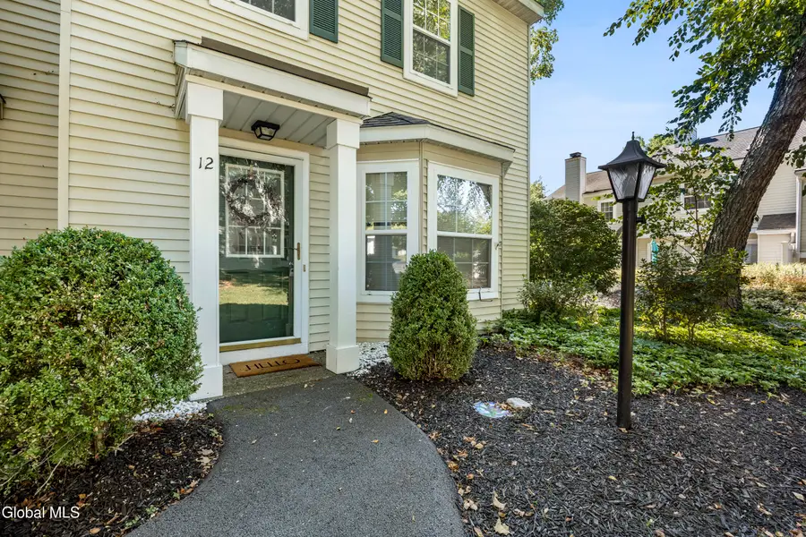 12 Hilltop Court, Troy, NY 12182 - #3