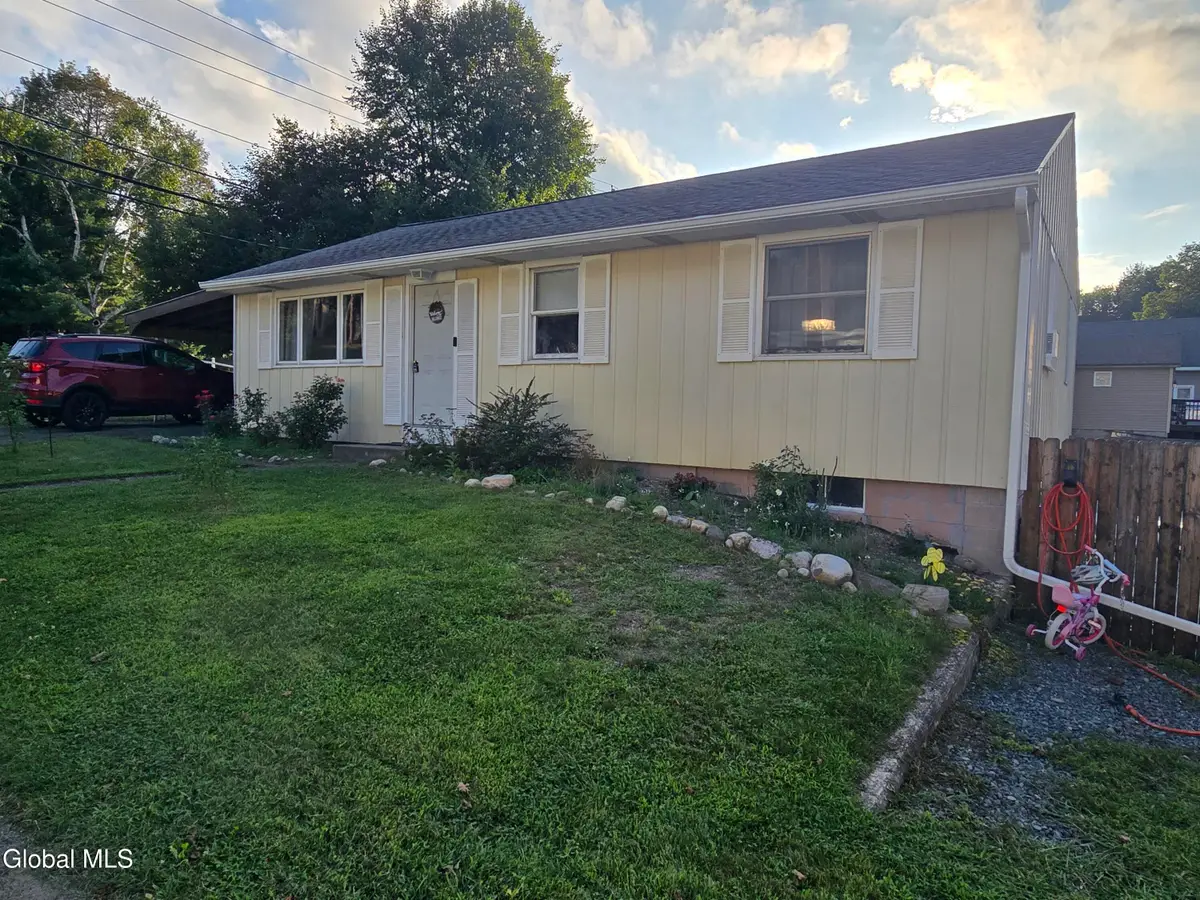 46 Powell Street, North Greenbush, NY 12198 - #1
