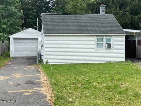 110 Nutwood Avenue, Colonie, NY 12304