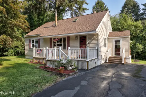 69 Ray Road, Rexford, NY 12148