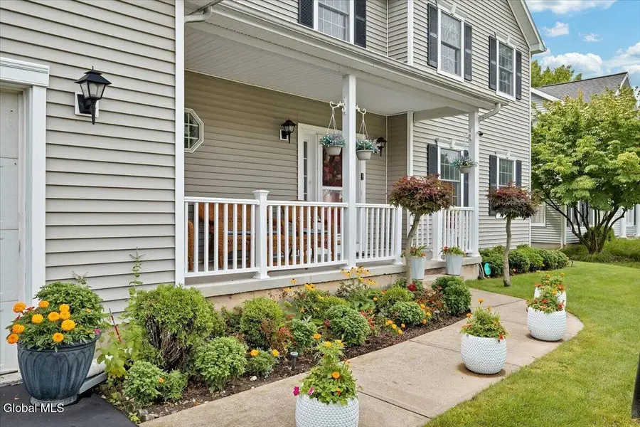 22 Domenico Drive, Glenmont, NY 12077 - #2