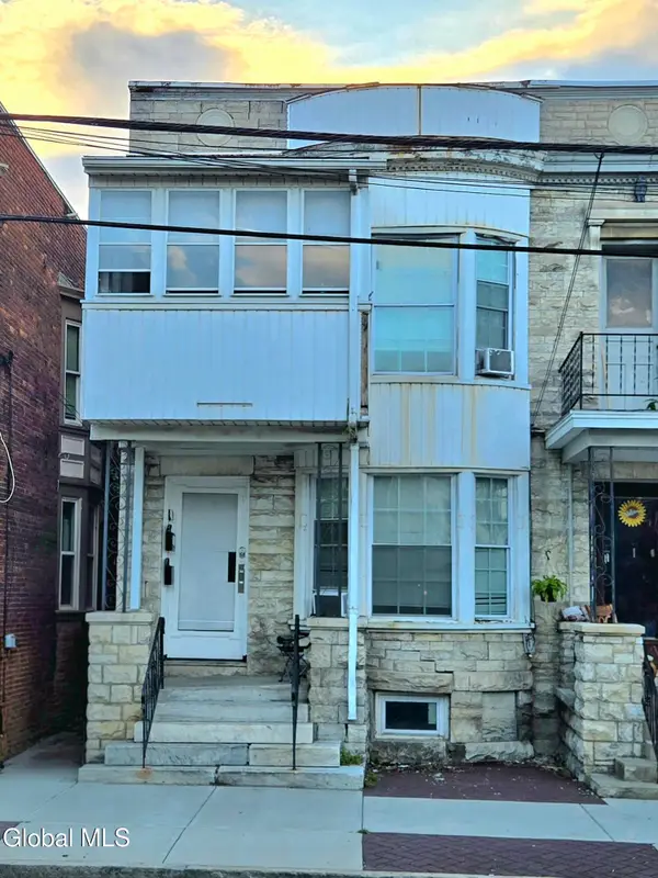 75 5th Avenue, Troy, NY 12180