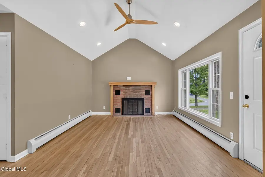 1601 Spring Avenue Extension, Poestenkill, NY 12198 - #2