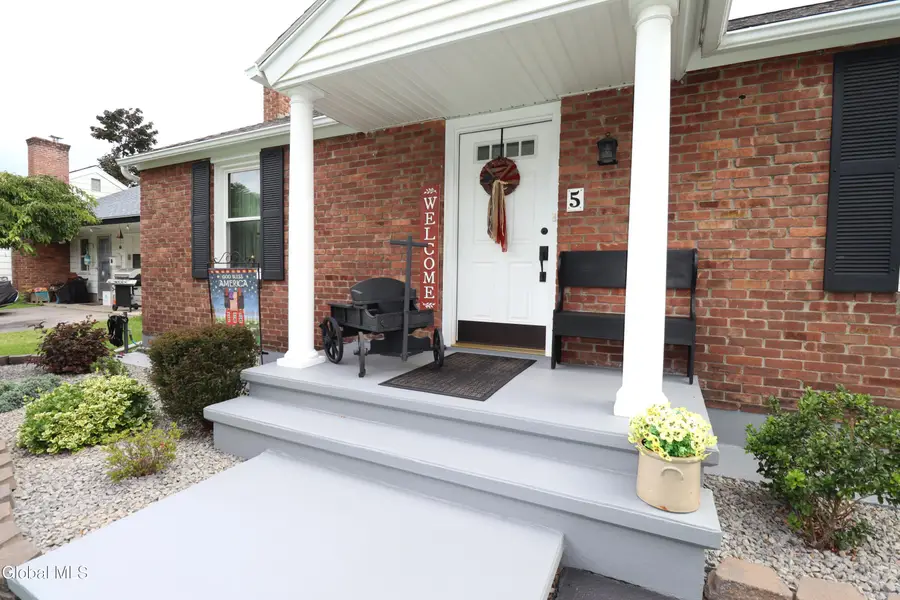 5 Carolyn Lane, Glenville, NY 12302 - #3