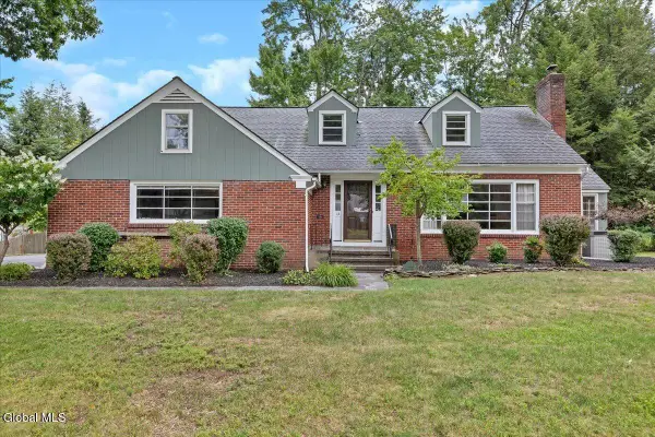 12 Brookside Drive, Bethlehem, NY 12054