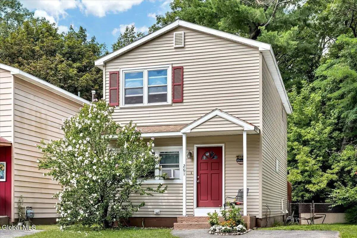 261 Donald Avenue, Schenectady, NY 12304 - #1