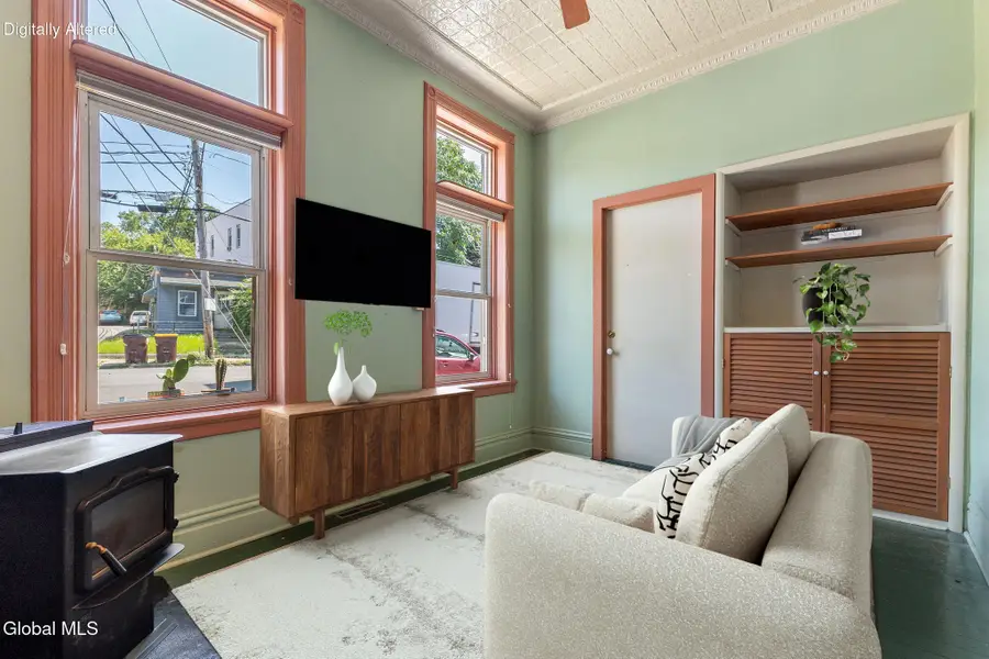 327 10th Street, Troy, NY 12180 - #3