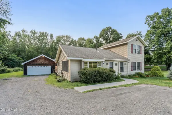 116B State Route 236, Halfmoon, NY 12065