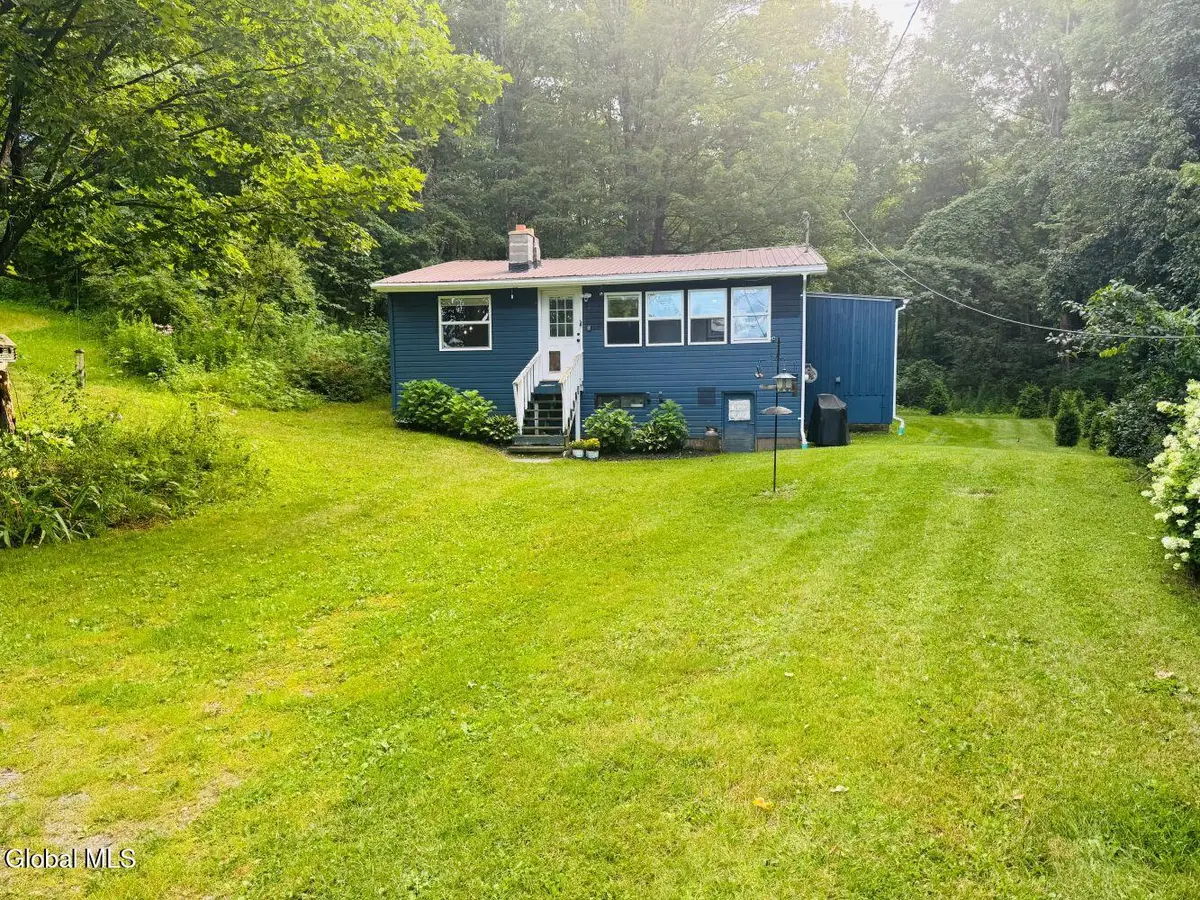 11 Edwards Way, Granville, NY 12832 - #1